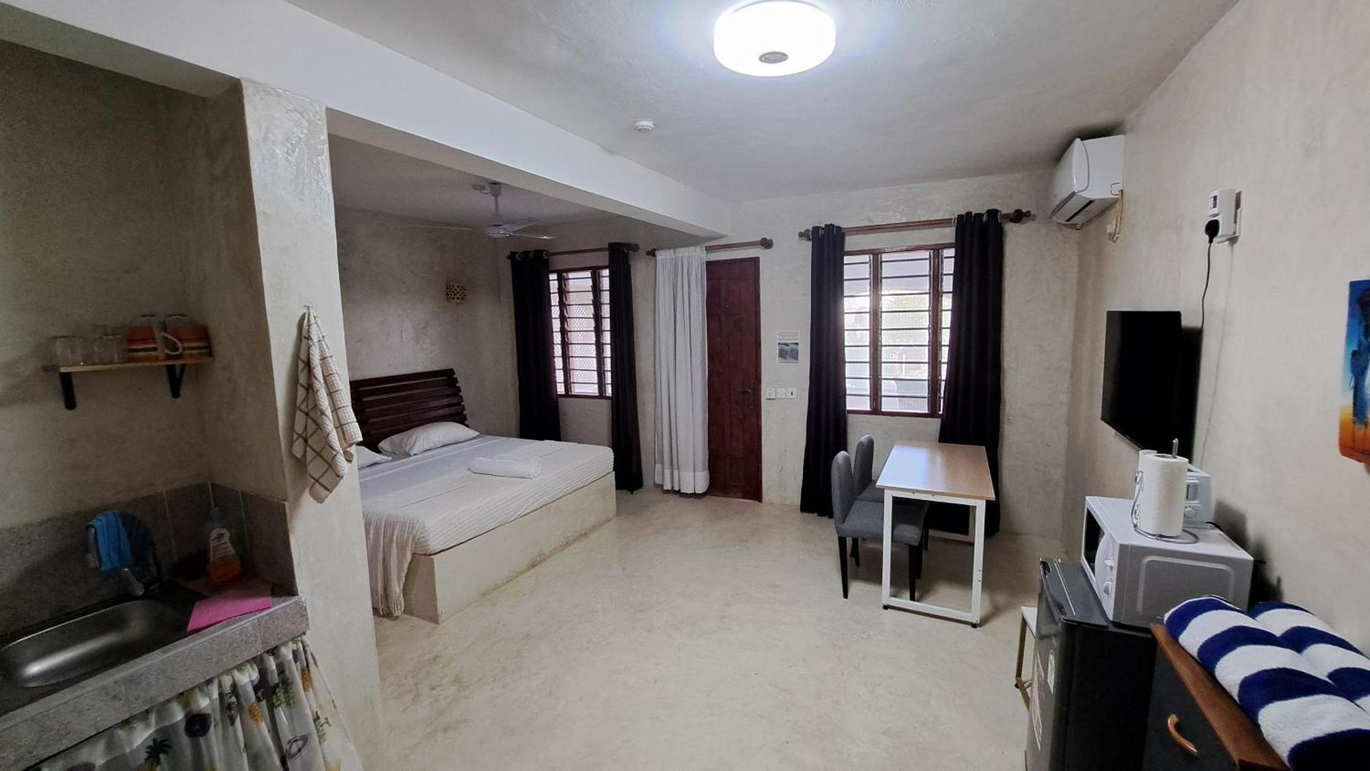 Kaleb'S Beachfront Serviced Studio Apartments Μαλίντι Εξωτερικό φωτογραφία