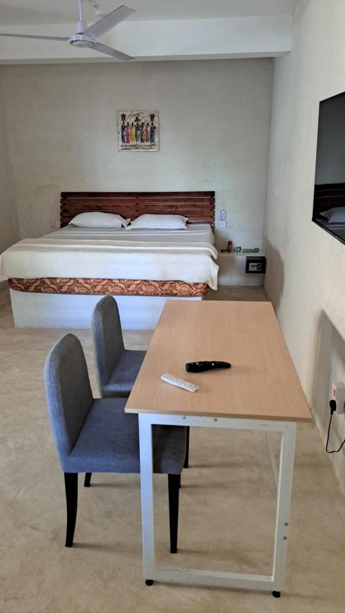 Kaleb'S Beachfront Serviced Studio Apartments Μαλίντι Εξωτερικό φωτογραφία